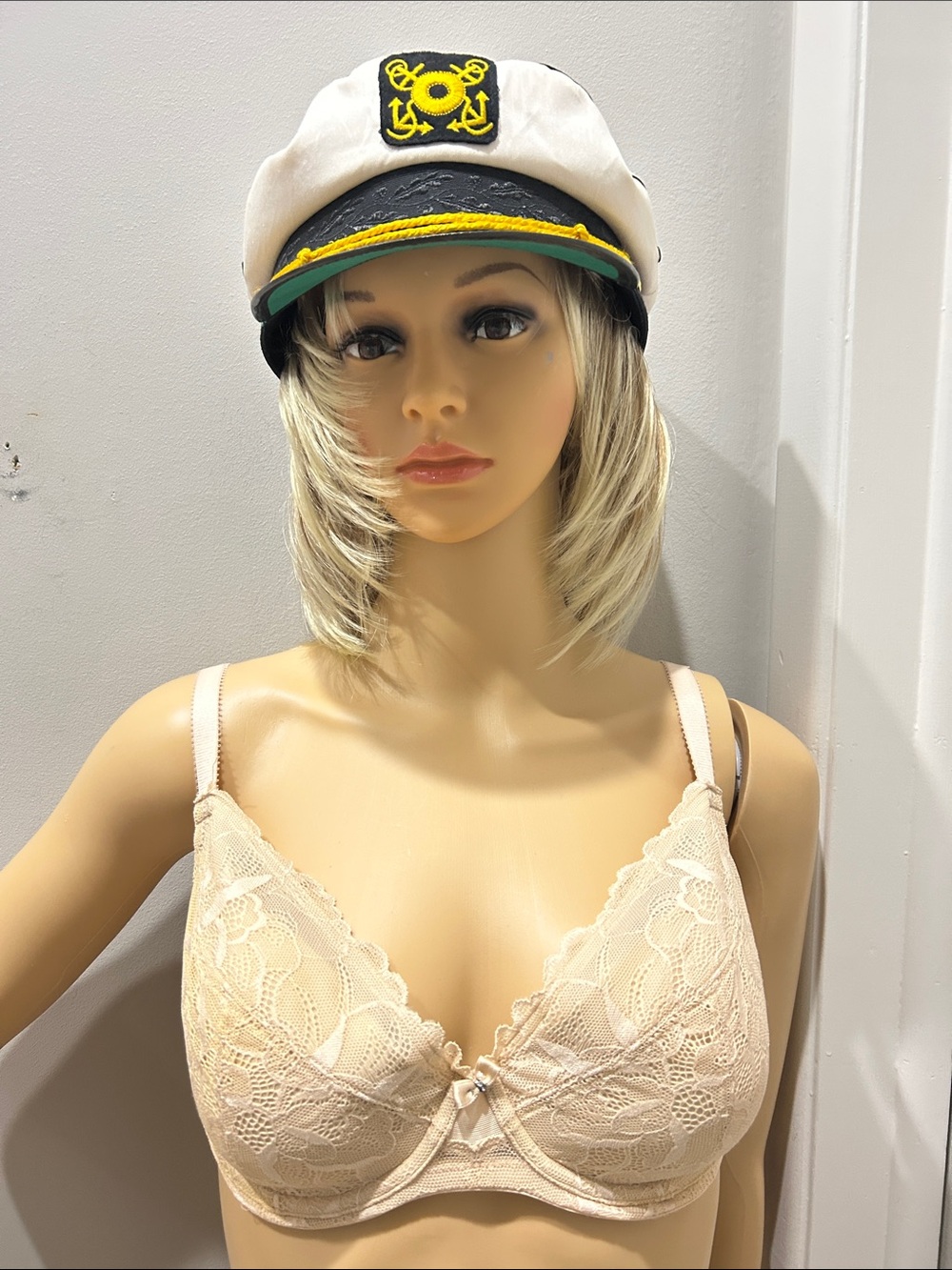 Le Mystere Beige Lace Bra